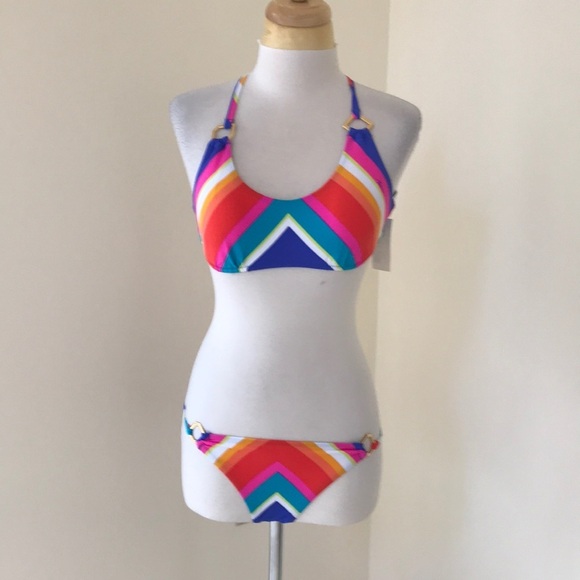 NWT! Trina Turk SZ 6 blue multi bikini set .